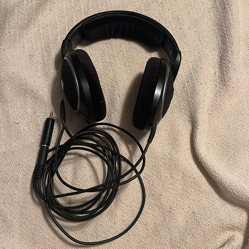 Sennheiser HD558 Over-the-ear Wired Headphones